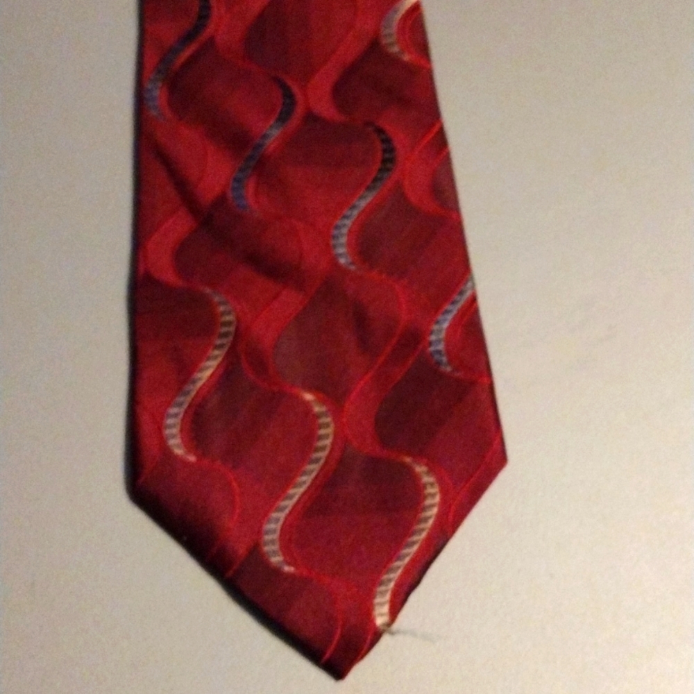 *4/$20 Bundle Deal Closet Cleanout Sale* Concepts by Claiborne silk Tie